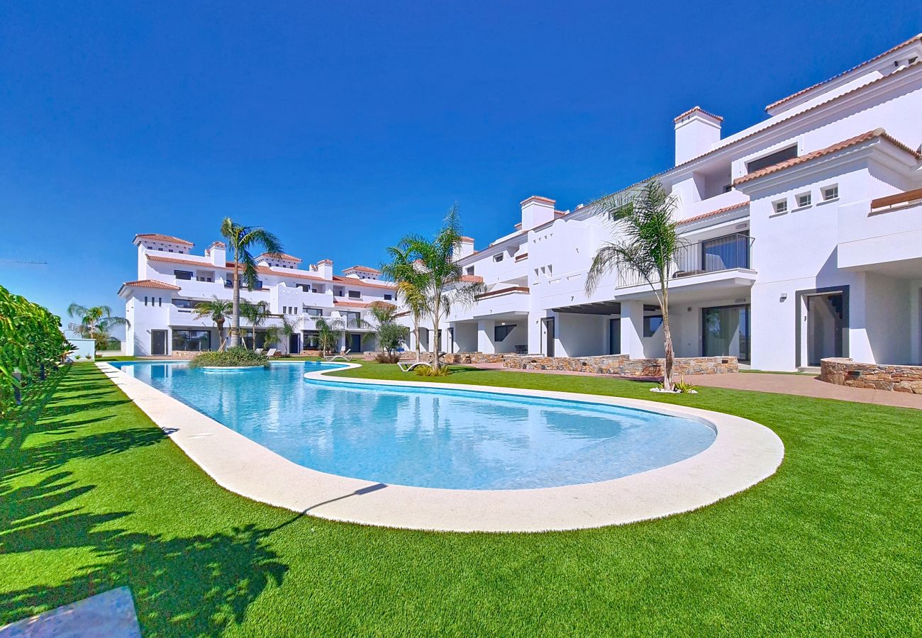 Apartment in Los Alcazares - Poolside Luxury Ground Floor Apartment