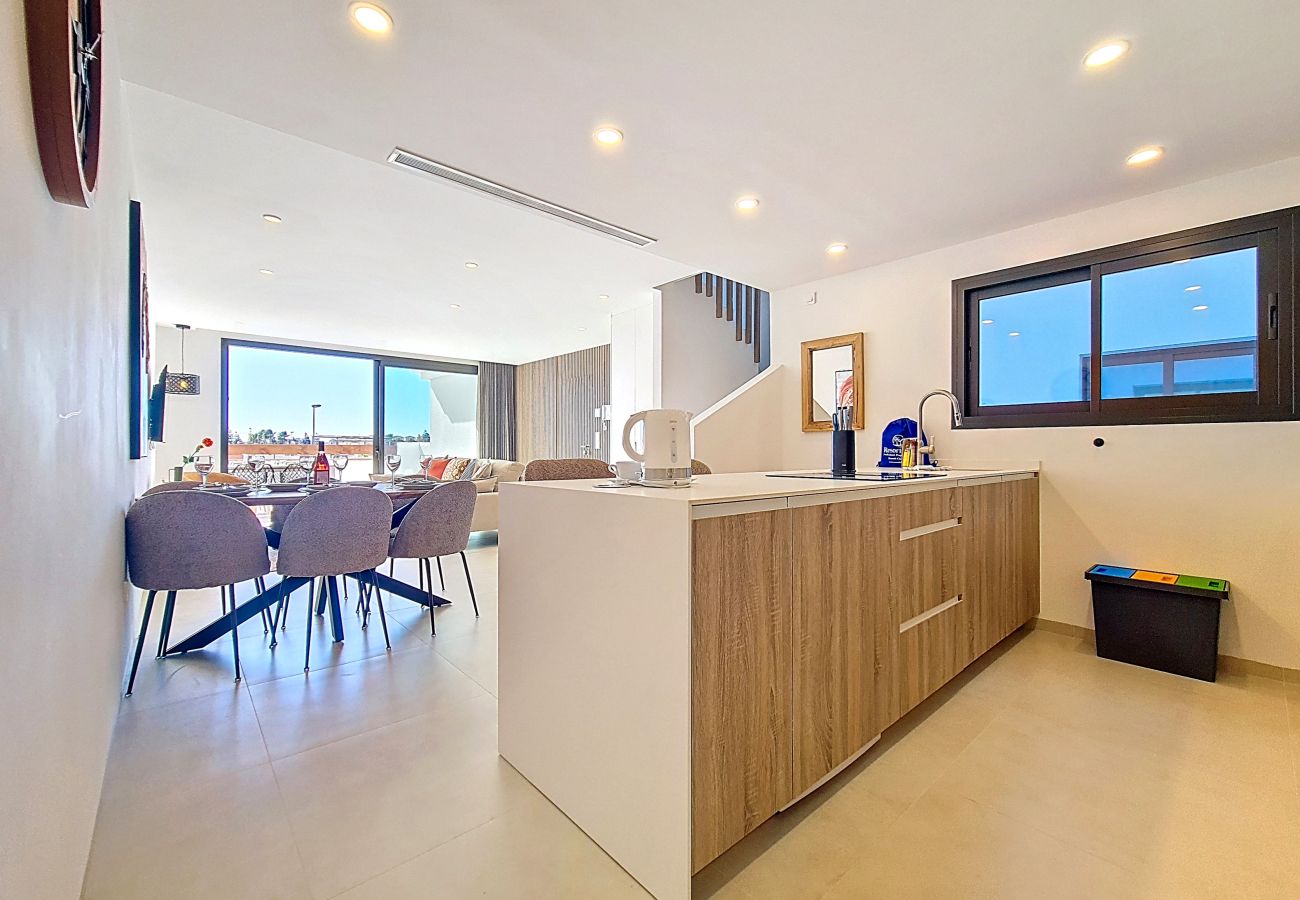 Apartment in Los Alcazares - Penthouse with private terrace