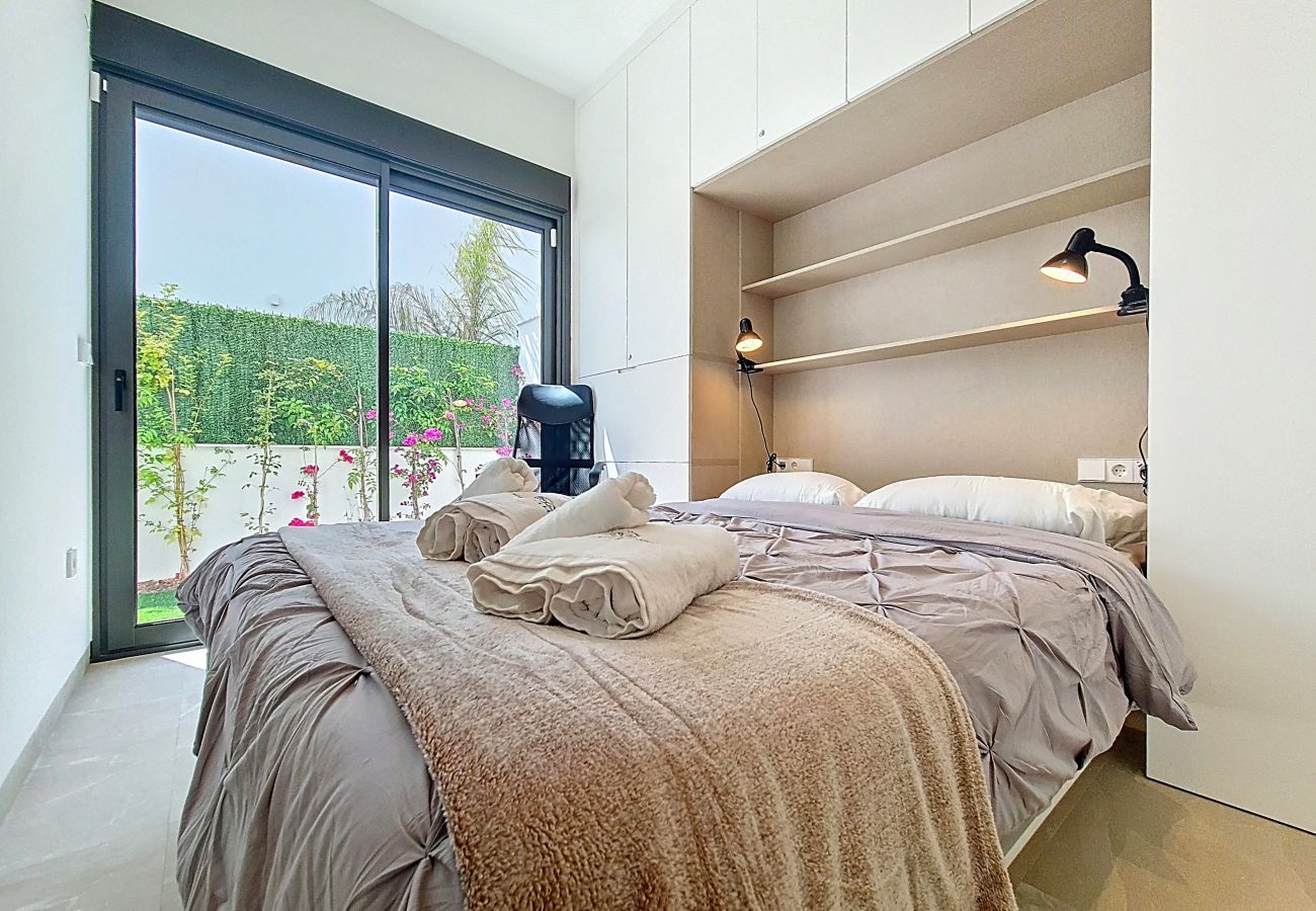 Villa in San Javier - Villa with Private Pool and Roof Terrace