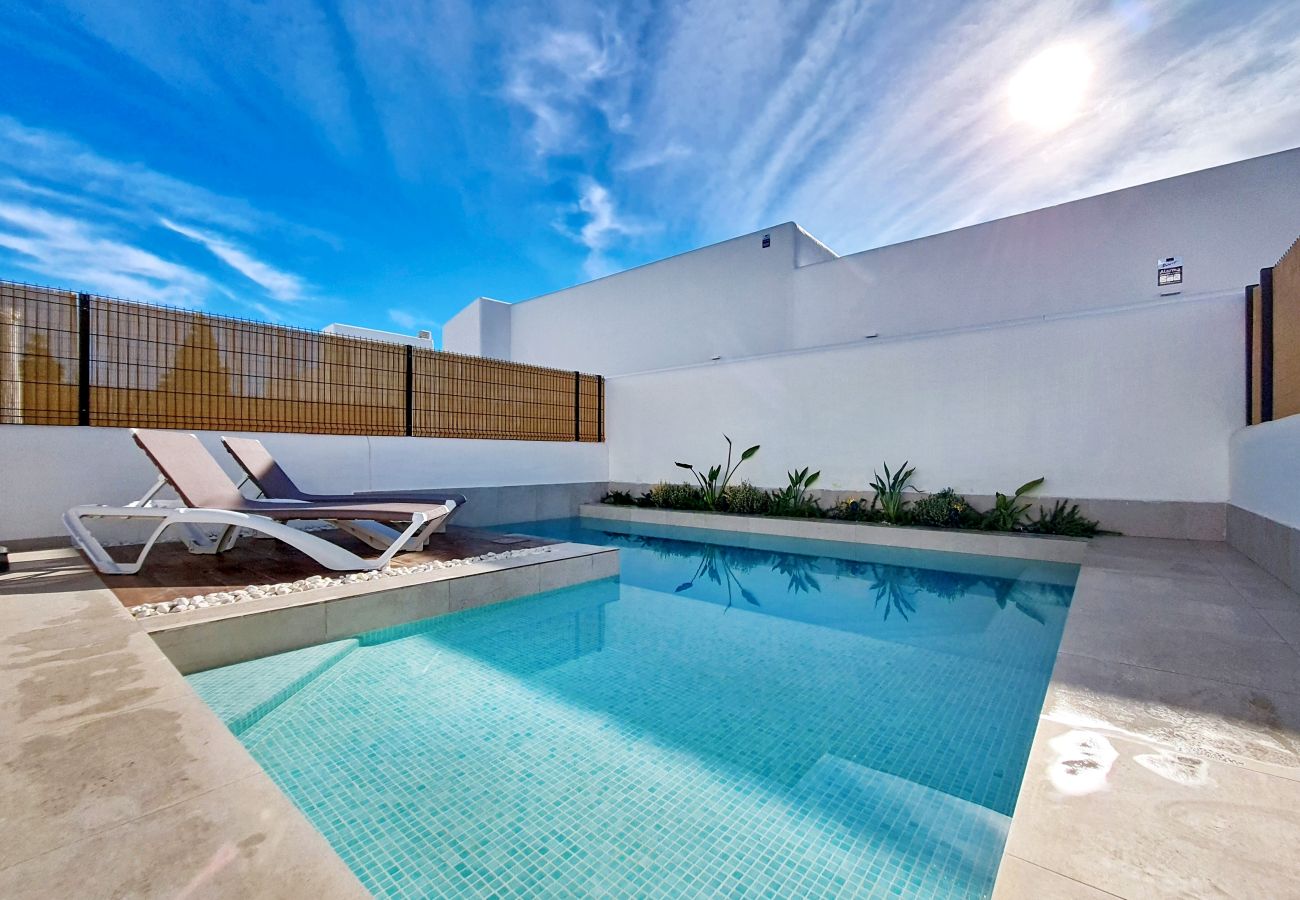 Villa in Los Alcazares - Villa with private pool and large patio