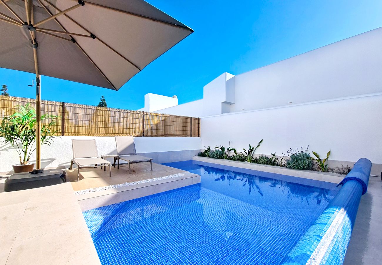 Villa in Los Alcazares - Villa with private pool, roof terrace and BBQ 