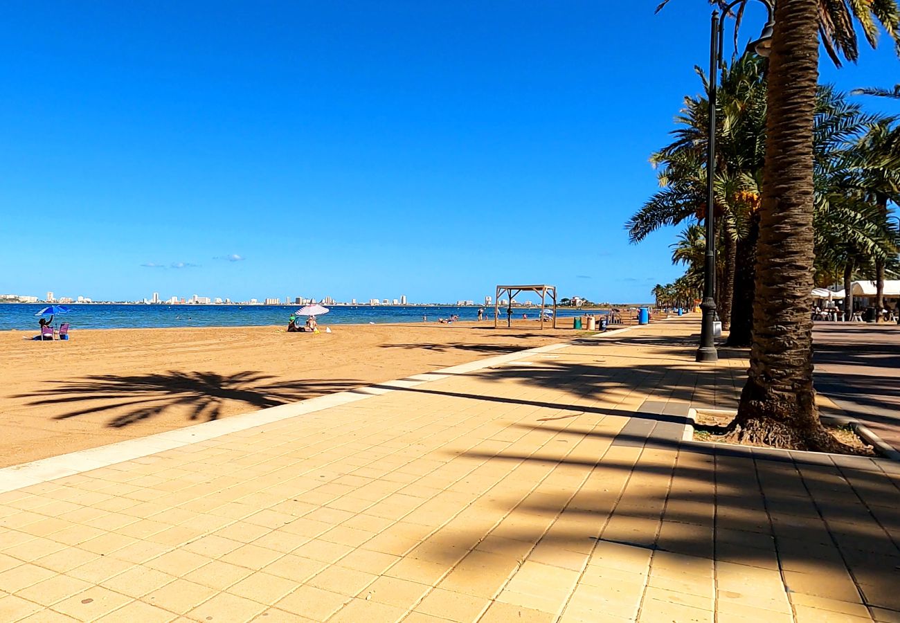 Apartment in Mar de Cristal - Bright Apartment with Expansive Poolside Balcony