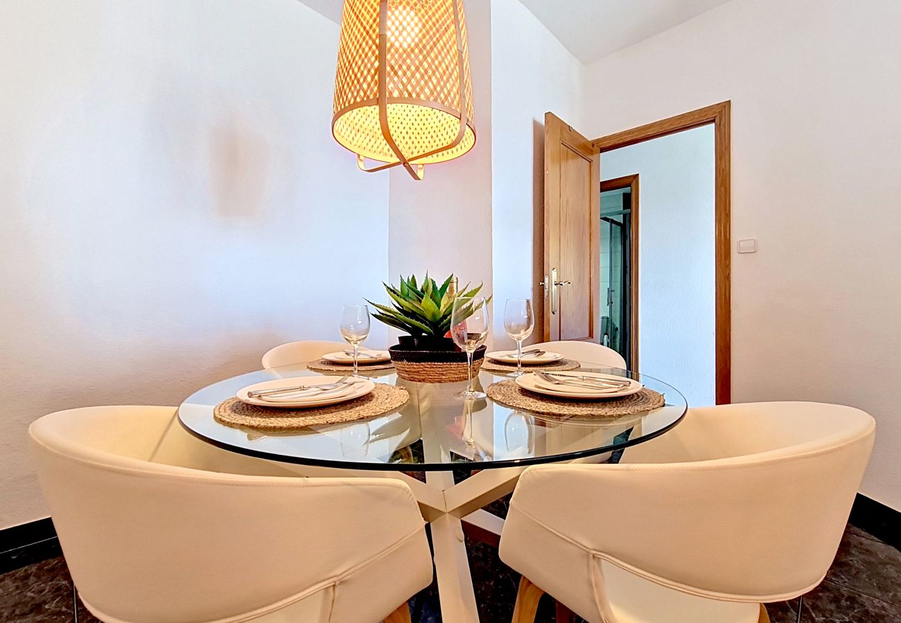 Apartment in San Pedro del Pinatar - Sea-view frontline apartment with balcony