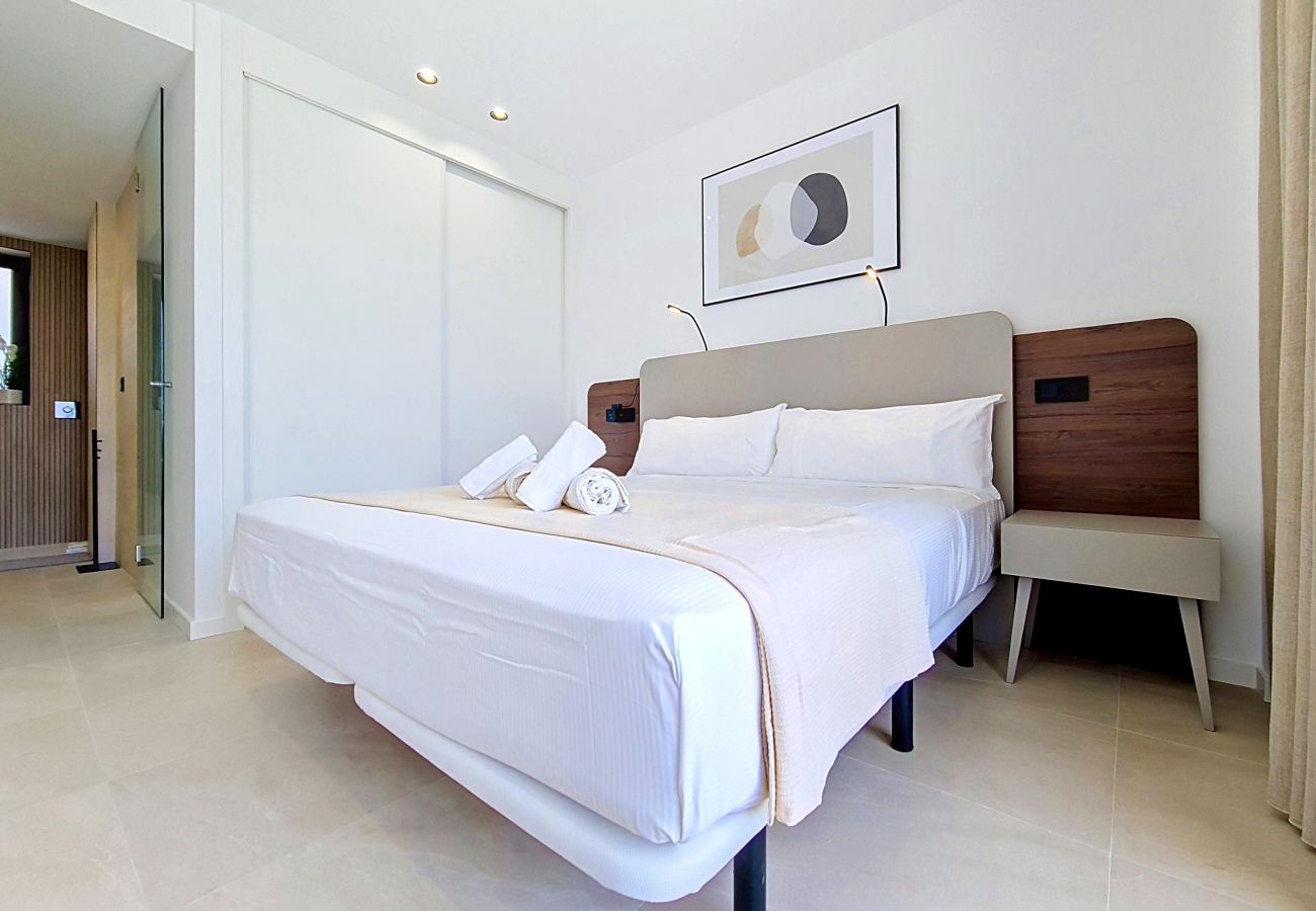 Apartment in Los Alcazares - Ground Floor Apt with Terrace & Pool Views
