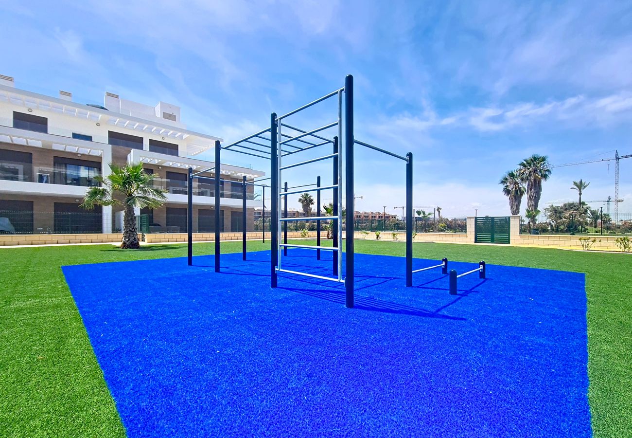 Apartment in Los Alcazares - Ground Floor Apt with Terrace & Pool Views