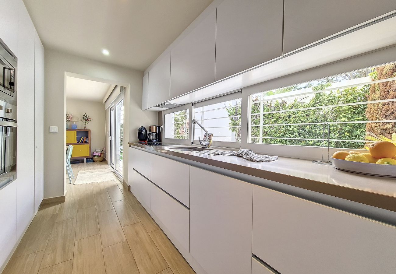 Villa in Mar de Cristal - Moderne villa met privézwembad en tuin