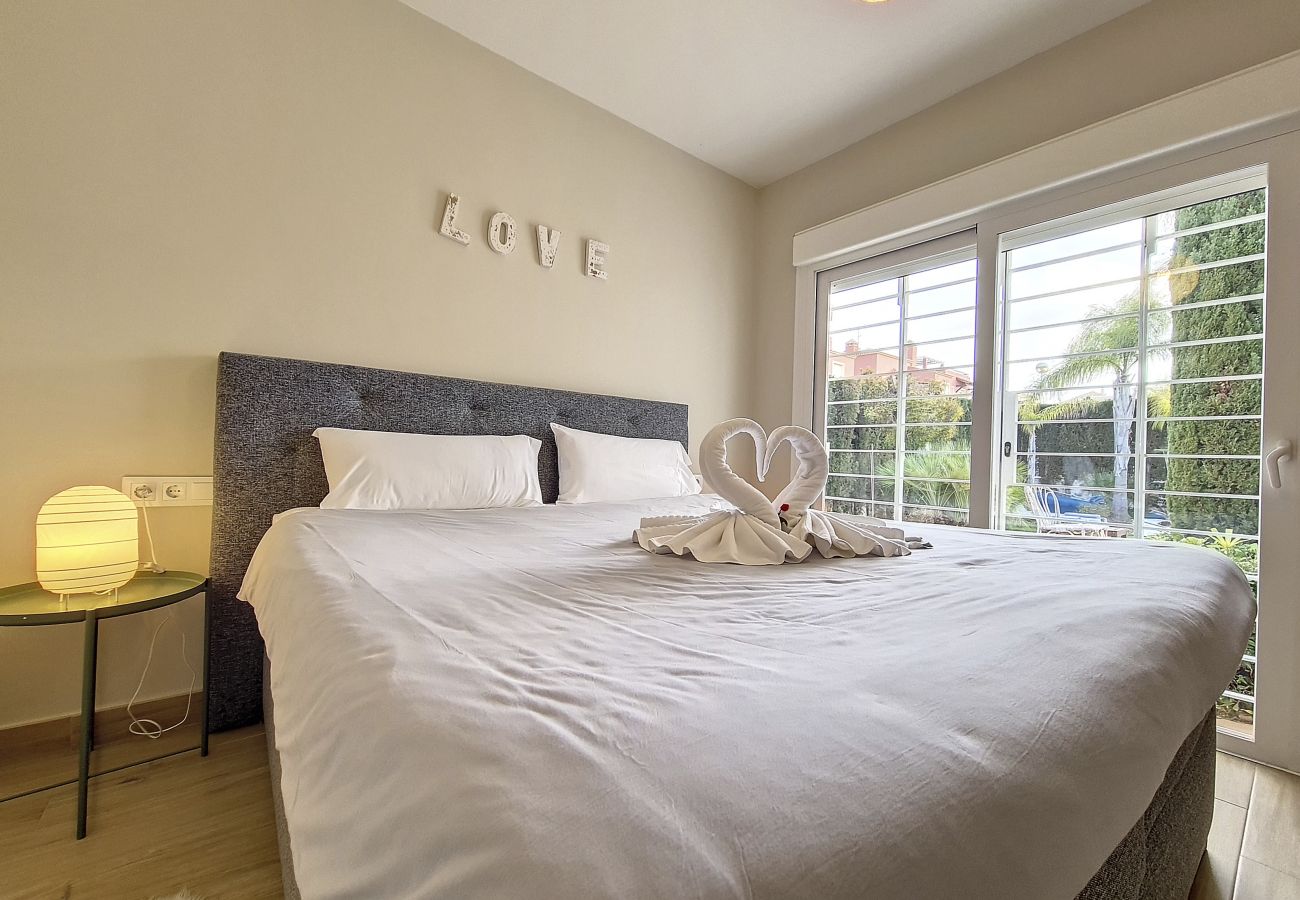 Villa in Mar de Cristal - Moderne villa met privézwembad en tuin