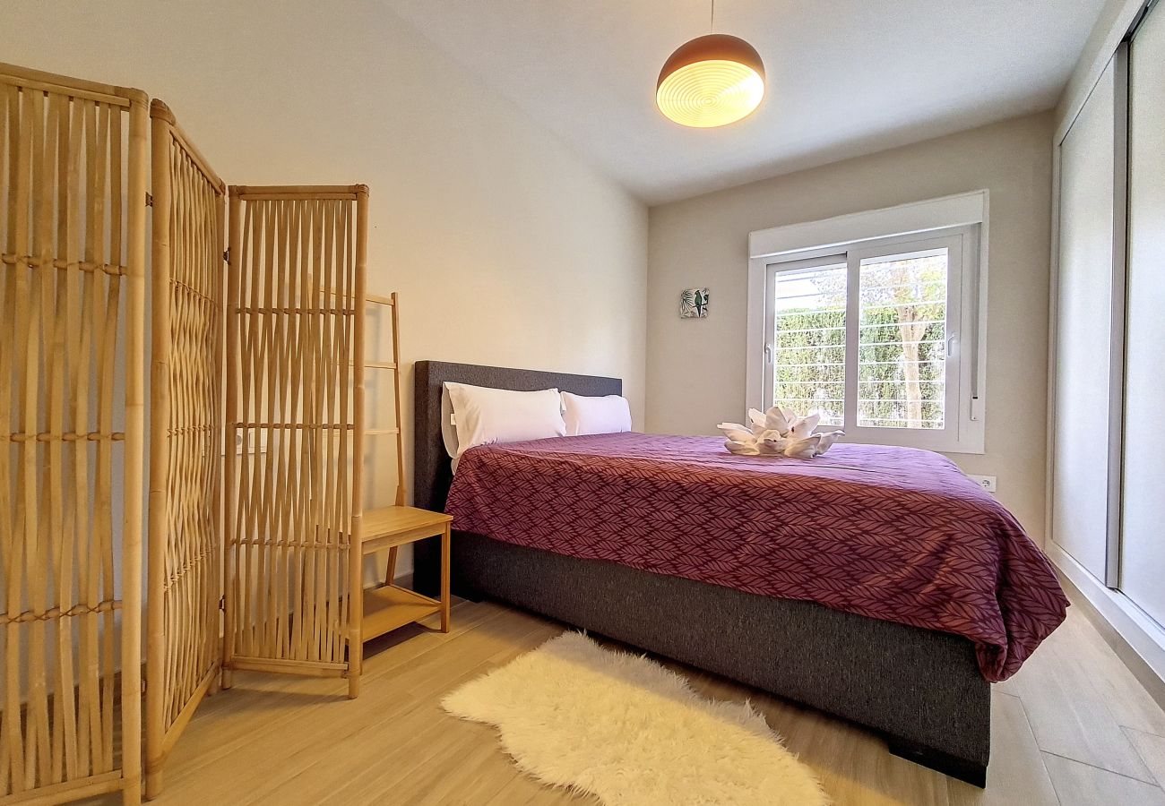 Villa in Mar de Cristal - Moderne villa met privézwembad en tuin