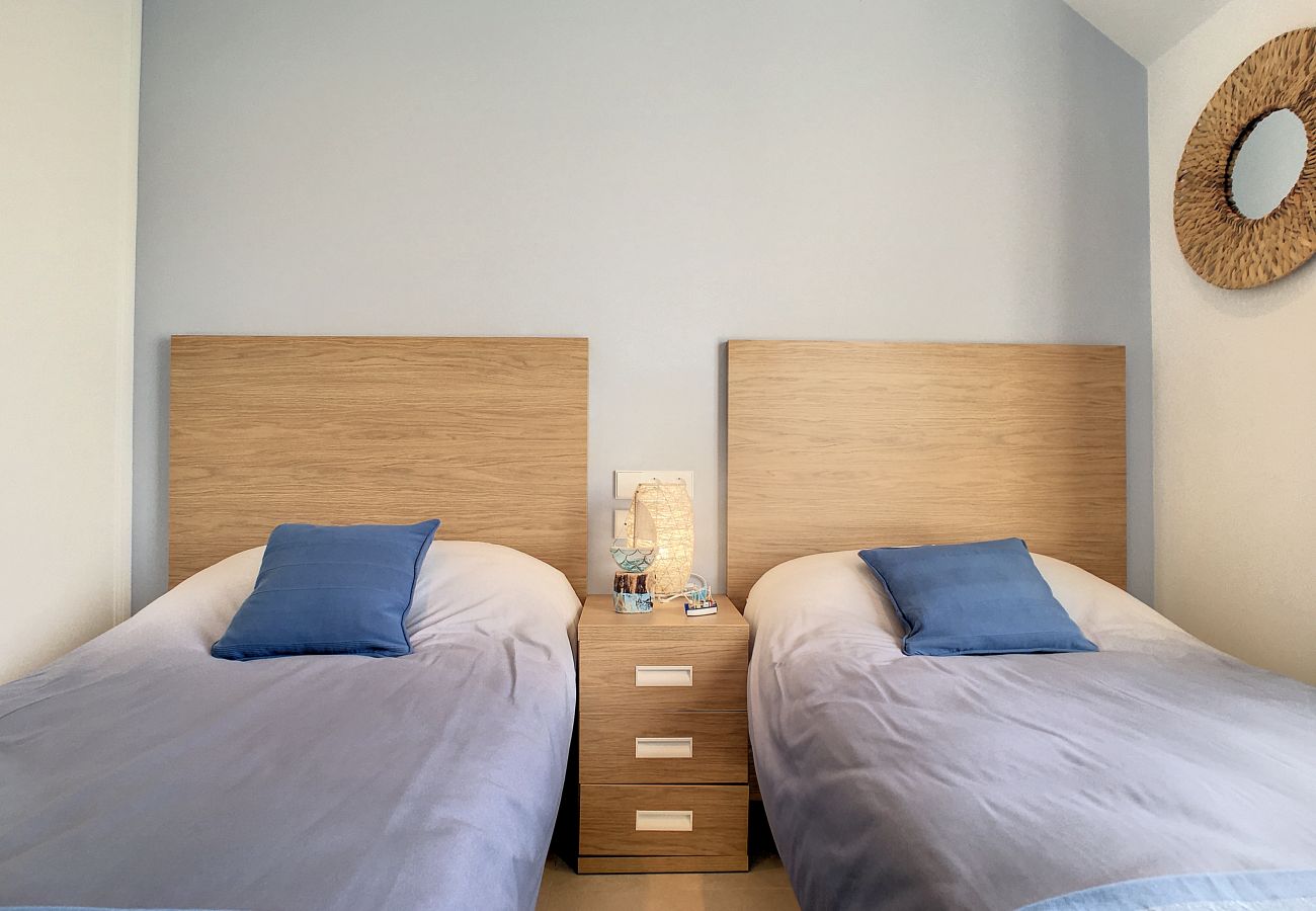 Villa in Santiago de la Ribera - Villa met privé zwembad en dakterras
