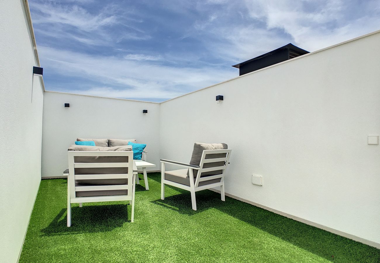 Villa in Santiago de la Ribera - Villa met privé zwembad en dakterras