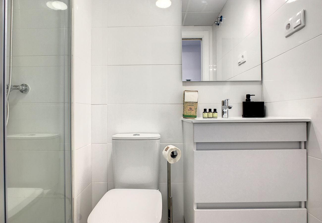 Appartement in San Pedro del Pinatar - Eigen dakterras, wifi, zwembad en kabel-tv