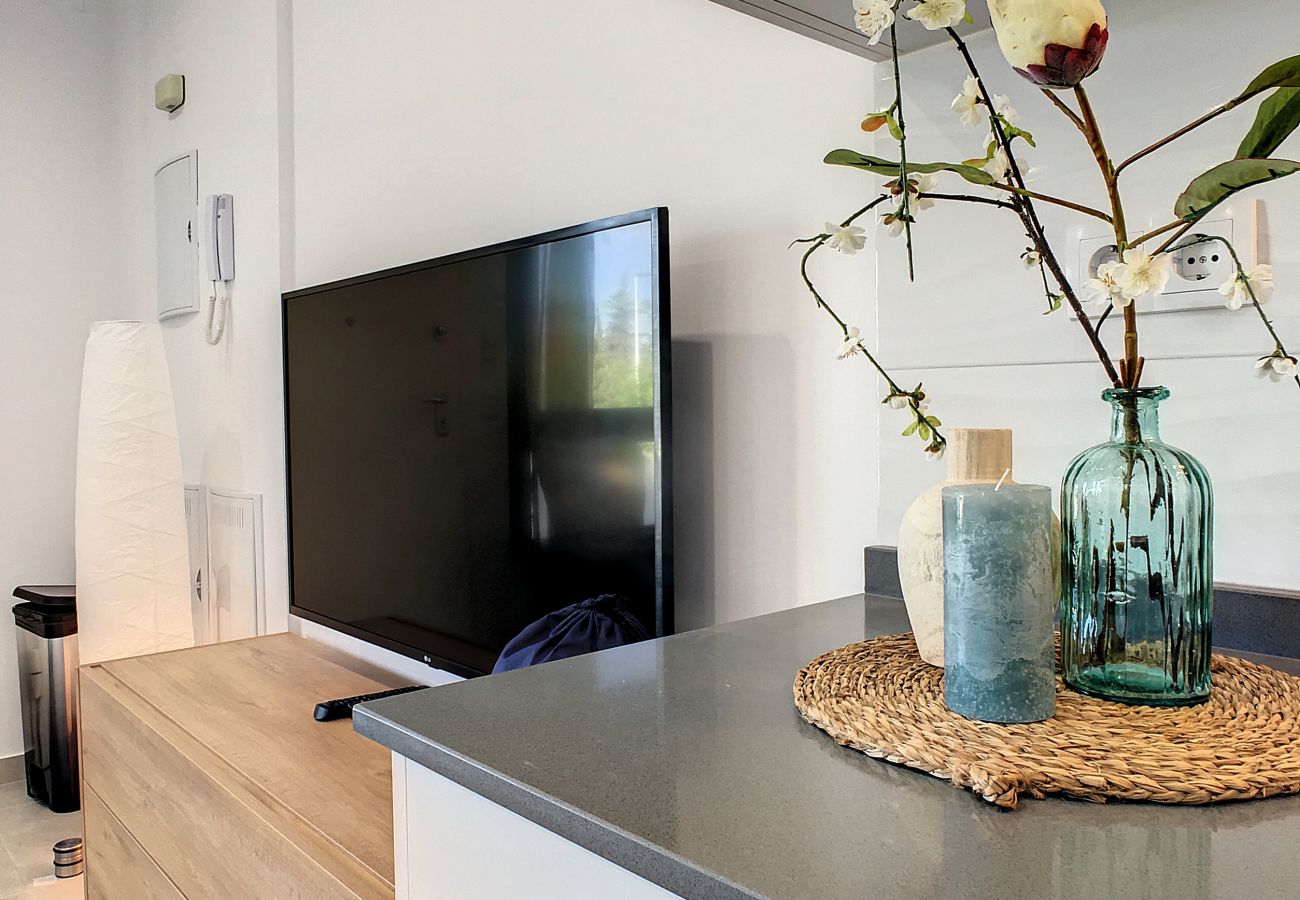 Appartement in San Pedro del Pinatar - Eigen dakterras, wifi, zwembad en kabel-tv