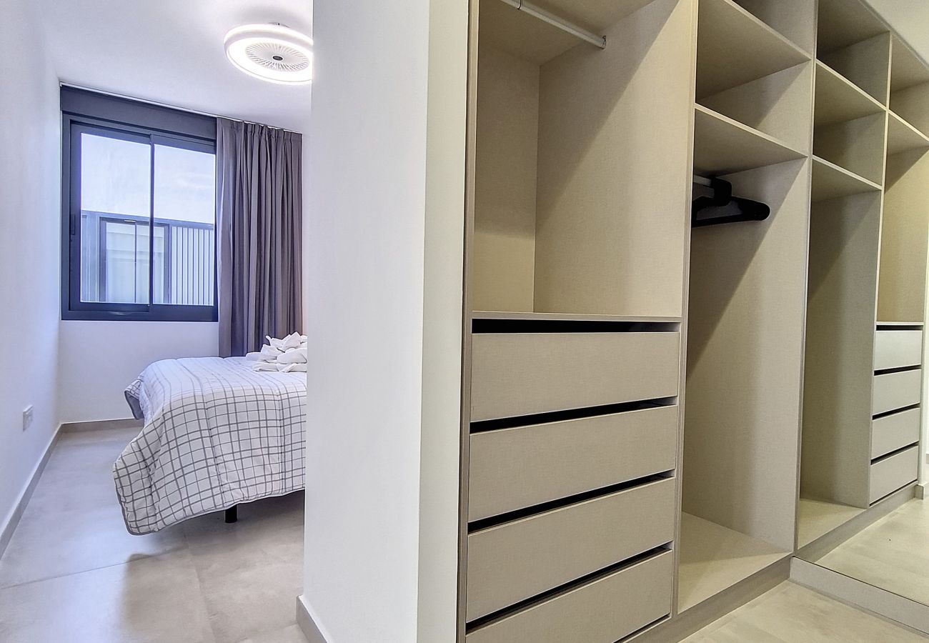 Appartement in Mar de Cristal - Penthouse met dakterras en uitzicht op het zwembad