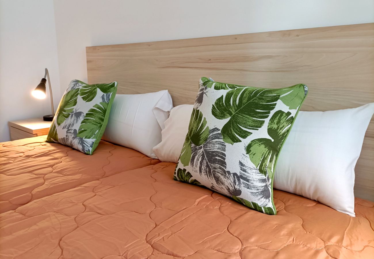 Appartement in San Javier - Penthouse-appartement met uitzicht op zee en het zwembad