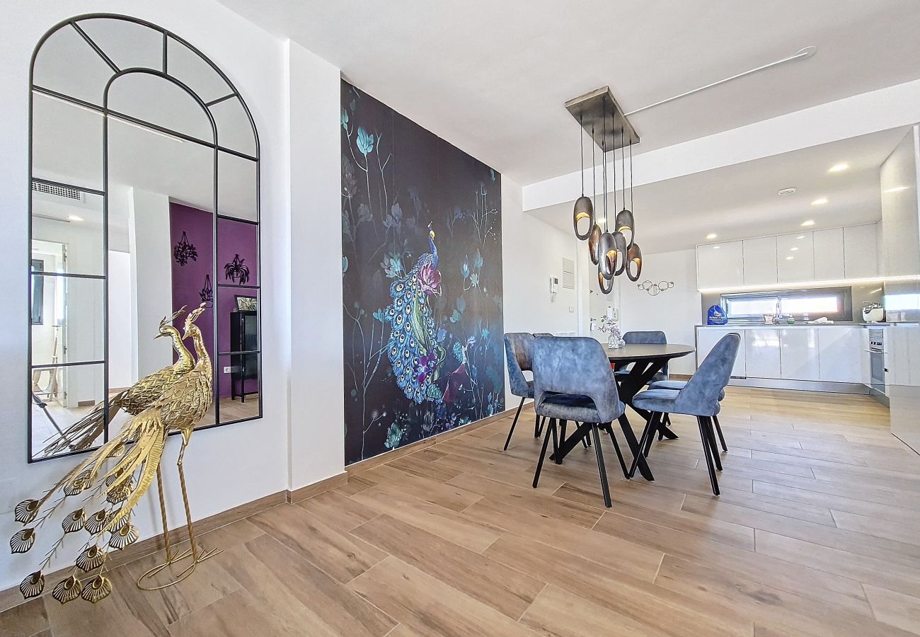 Appartement in San Javier - Appartement met groot balkon en uitzicht op het zwembad
