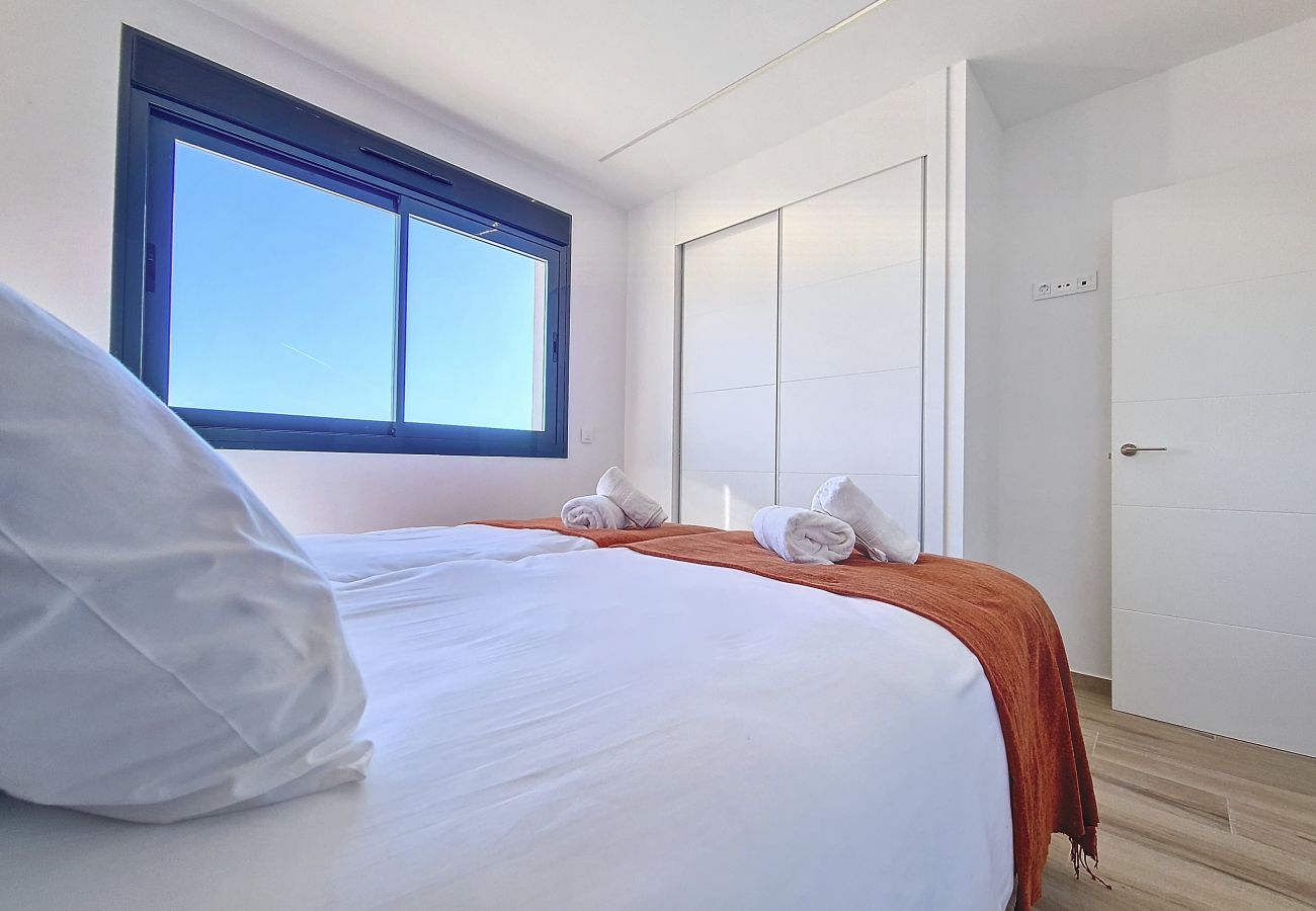 Appartement in San Javier - Appartement met groot balkon en uitzicht op het zwembad