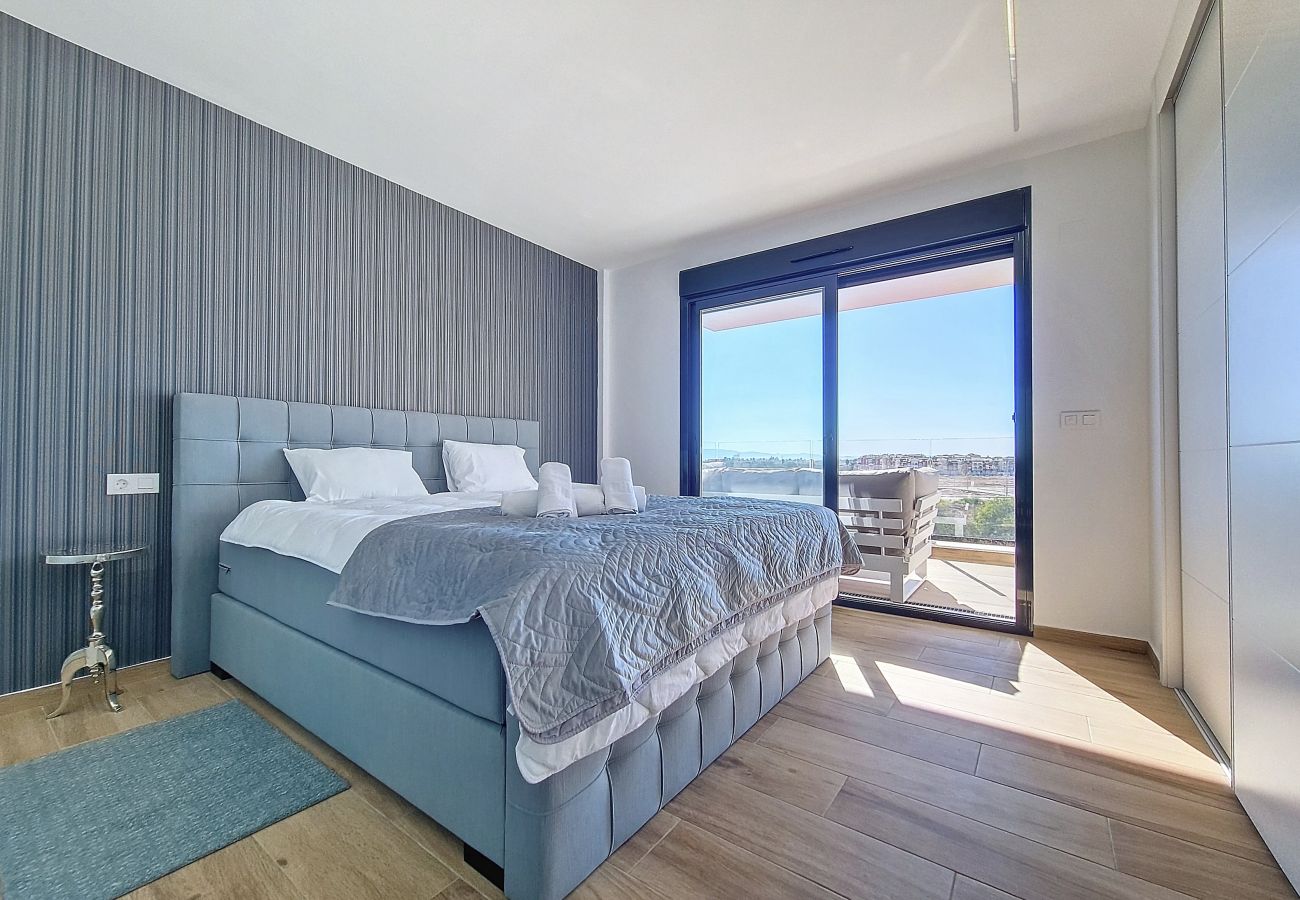 Appartement in San Javier - Appartement met groot balkon en uitzicht op het zwembad