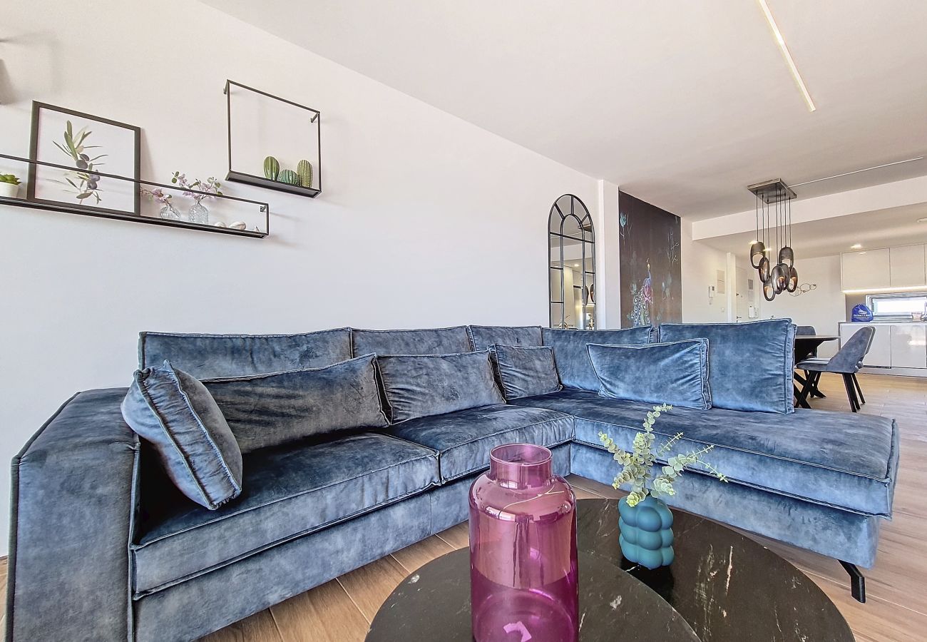 Appartement in San Javier - Appartement met groot balkon en uitzicht op het zwembad