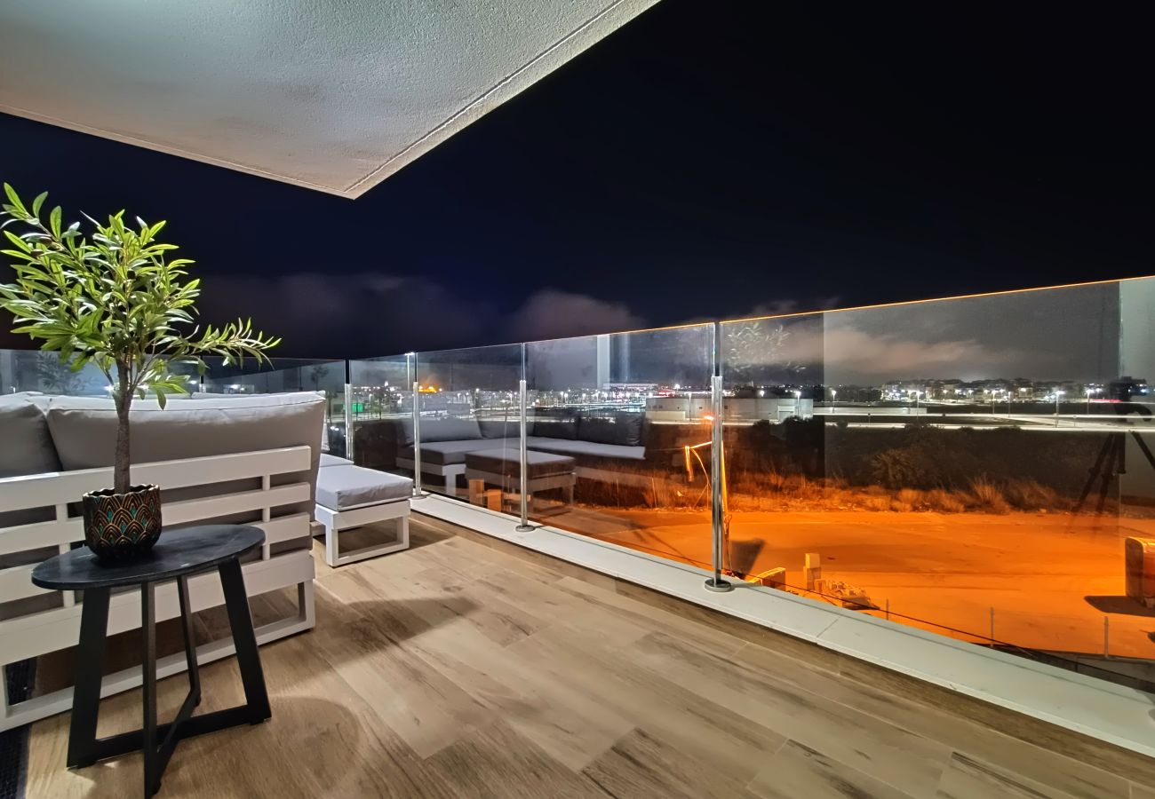 Appartement in San Javier - Appartement met groot balkon en uitzicht op het zwembad