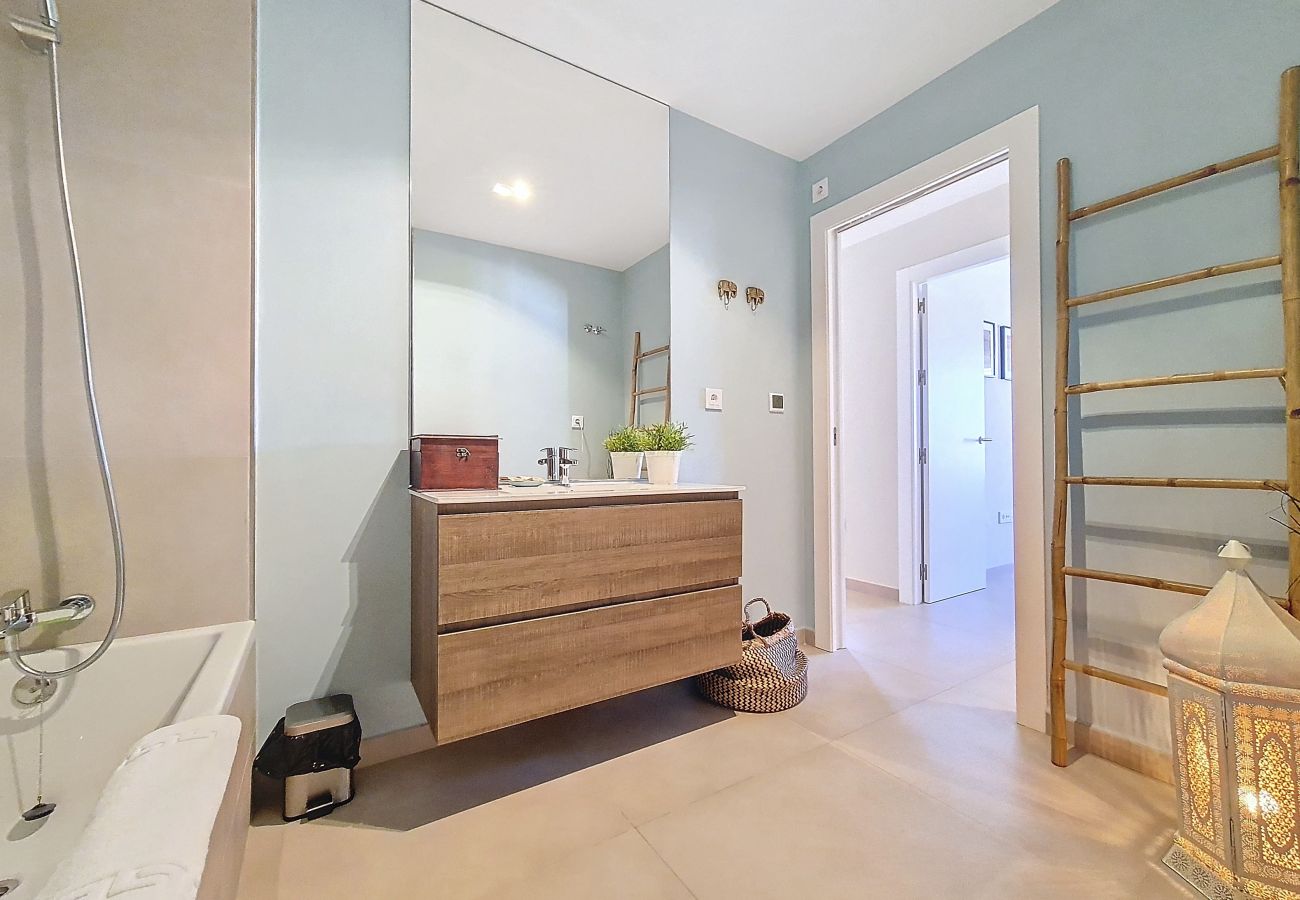 Villa in Mar de Cristal - Villa met privézwembad en tuin