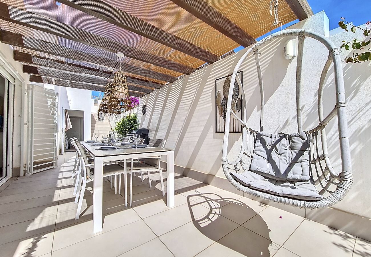 Villa in Mar de Cristal - Villa met privézwembad en tuin