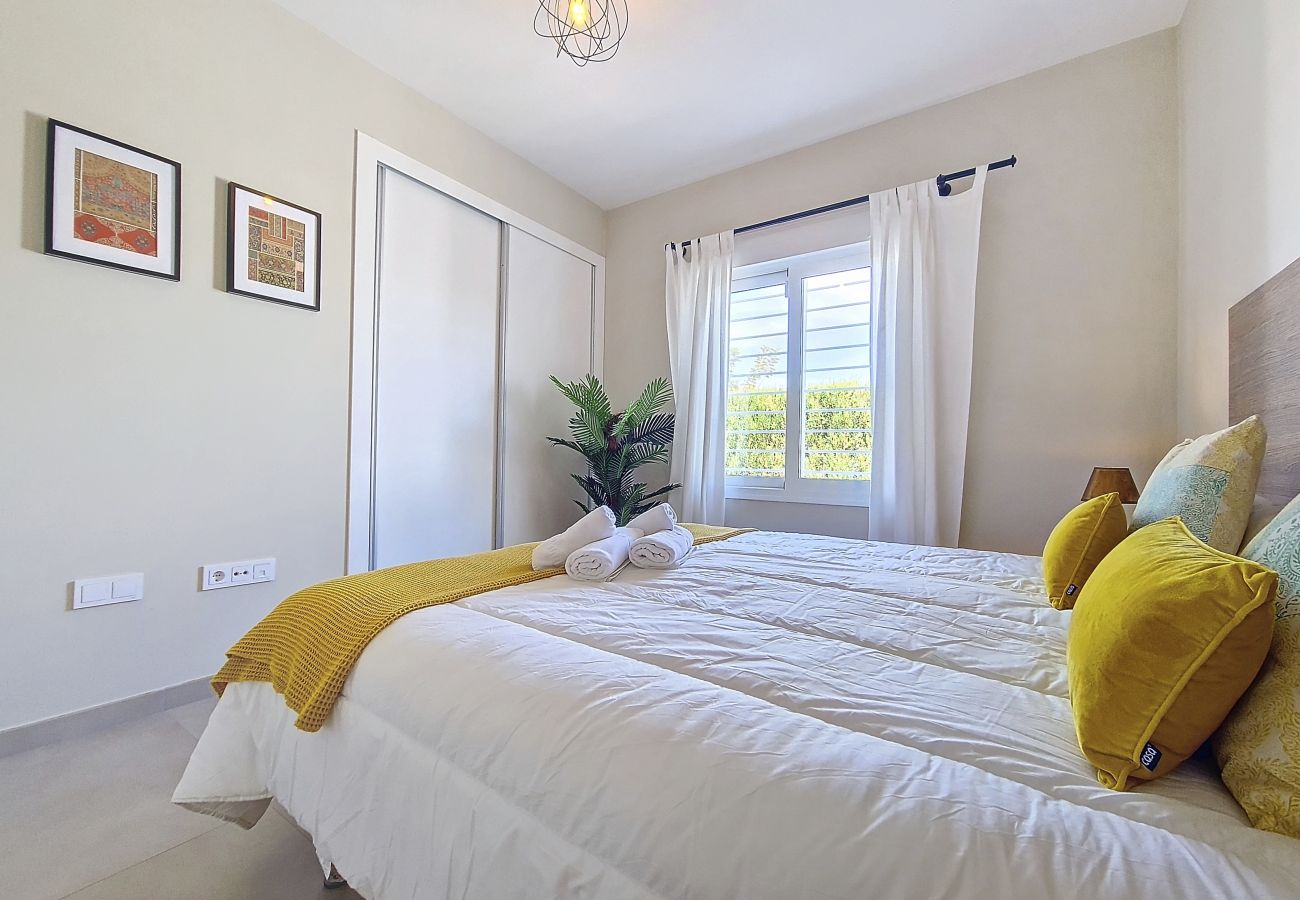 Villa in Mar de Cristal - Villa met privézwembad en tuin