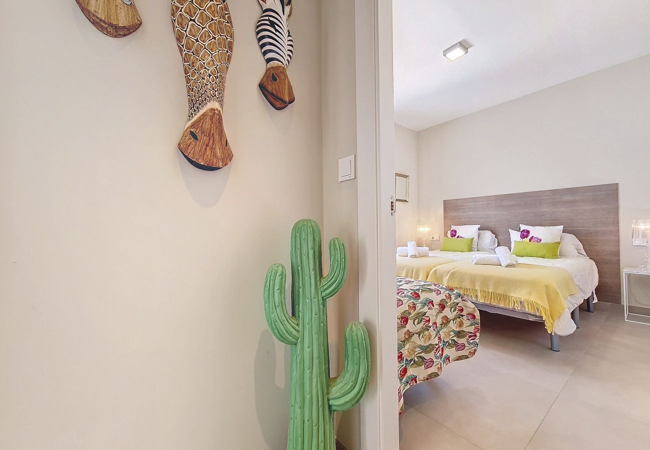 Villa in Mar de Cristal - Villa met privézwembad en tuin