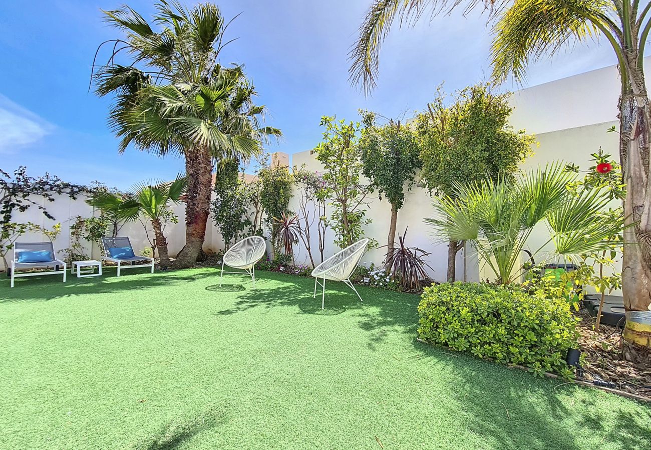 Villa in Mar de Cristal - Villa met privézwembad en tuin