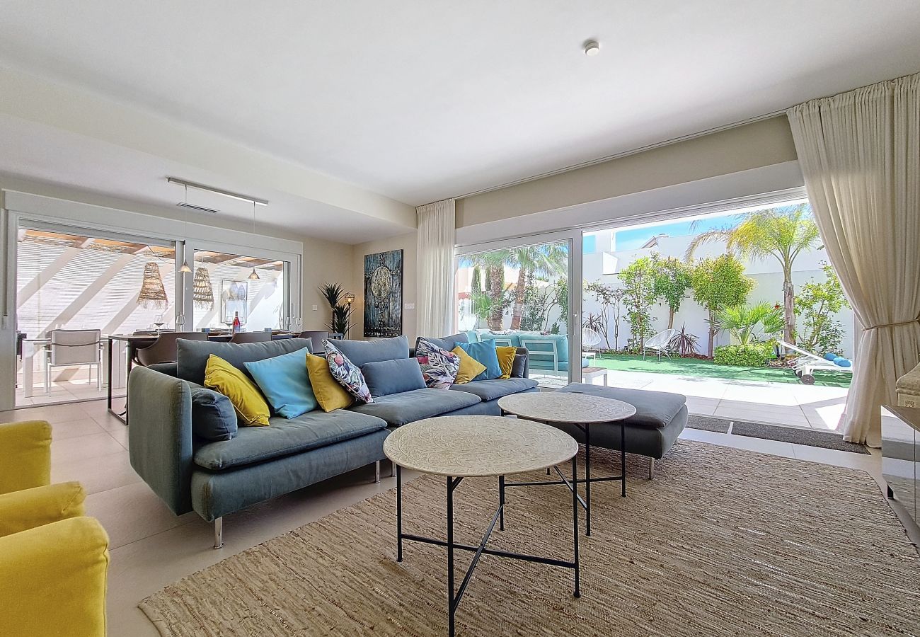 Villa in Mar de Cristal - Villa met privézwembad en tuin