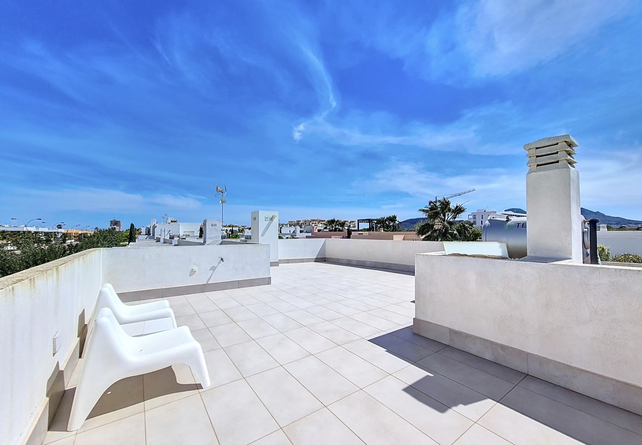 Villa in Mar de Cristal - Villa met privézwembad en tuin