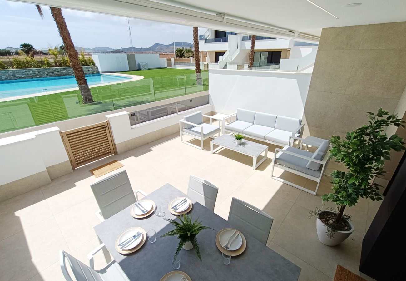 Appartement in Mar de Cristal - Appartement aan het zwembad, dicht bij het strand