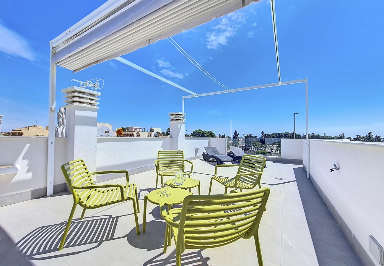 Villa in Los Alcazares - Villa met zeezicht, privézwembad en dakterras