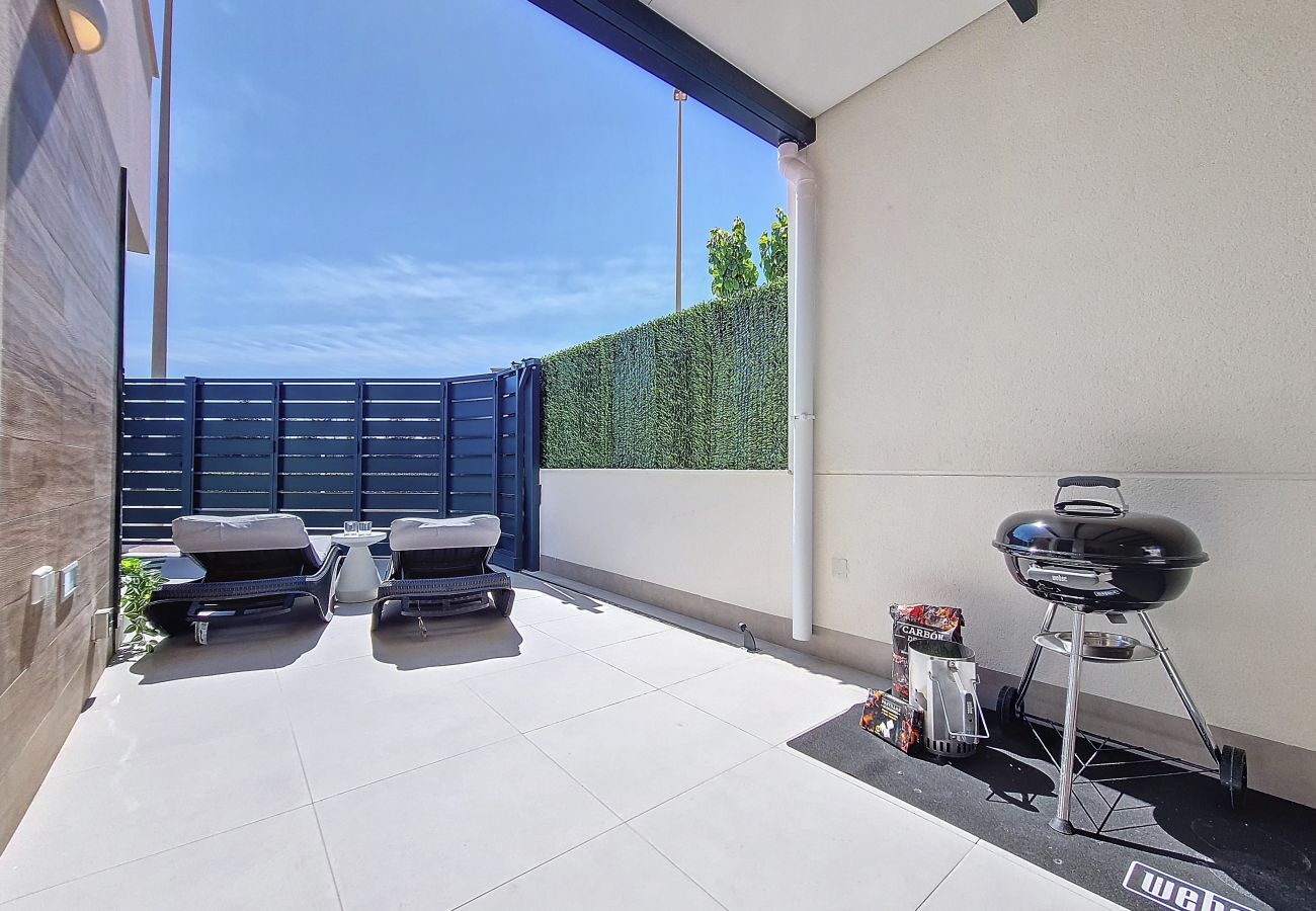 Villa in Los Alcazares - Villa met zeezicht, privézwembad en dakterras