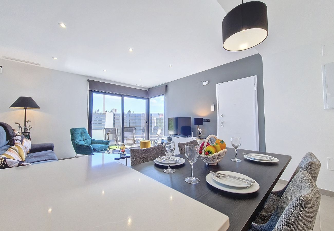 Villa in Los Alcazares - Villa met zeezicht, privézwembad en dakterras