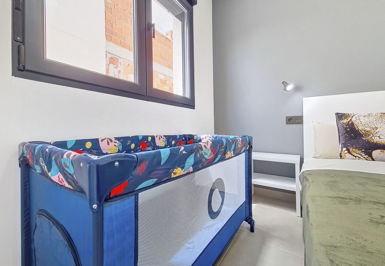 Villa in Los Alcazares - Villa met zeezicht, privézwembad en dakterras