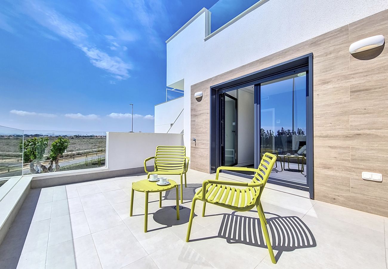 Villa in Los Alcazares - Villa met zeezicht, privézwembad en dakterras