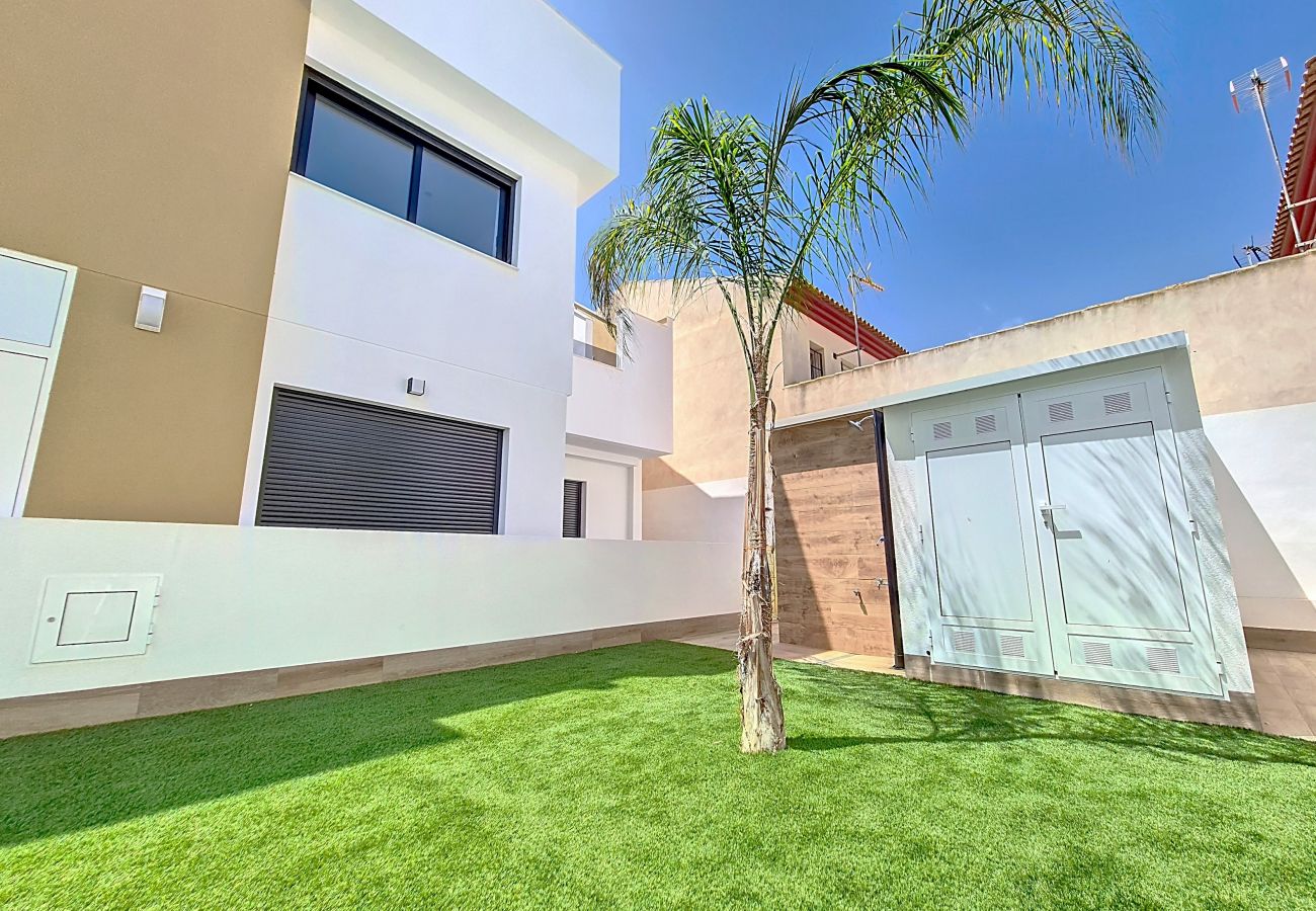 Appartement in San Pedro del Pinatar - Penthouse dichtbij het strand met zwembad Appartement in San Pedro del Pinatar - Penthouse dichtbij het strand met zwembad
