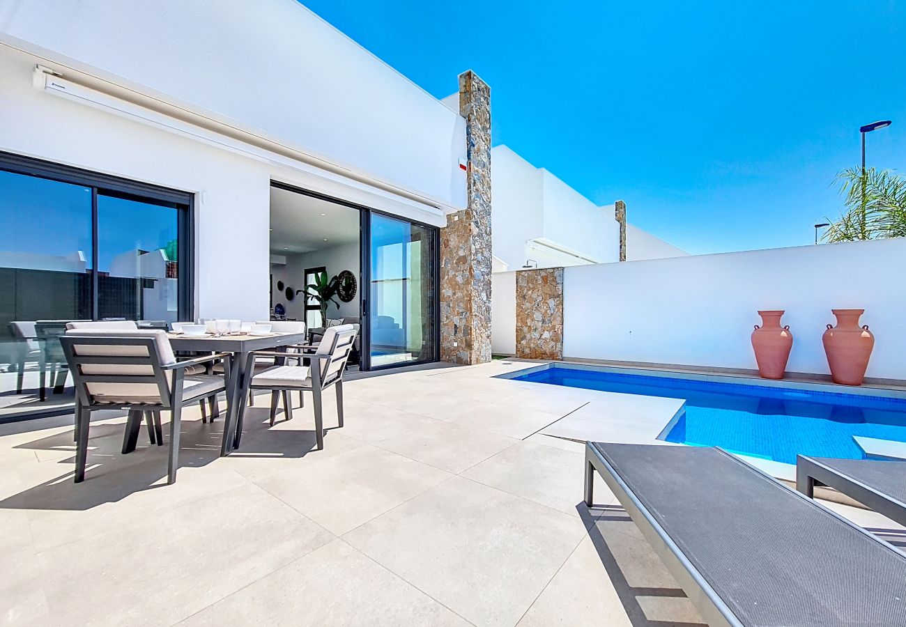 Villa in San Javier - Villa met privézwembad en dakterras