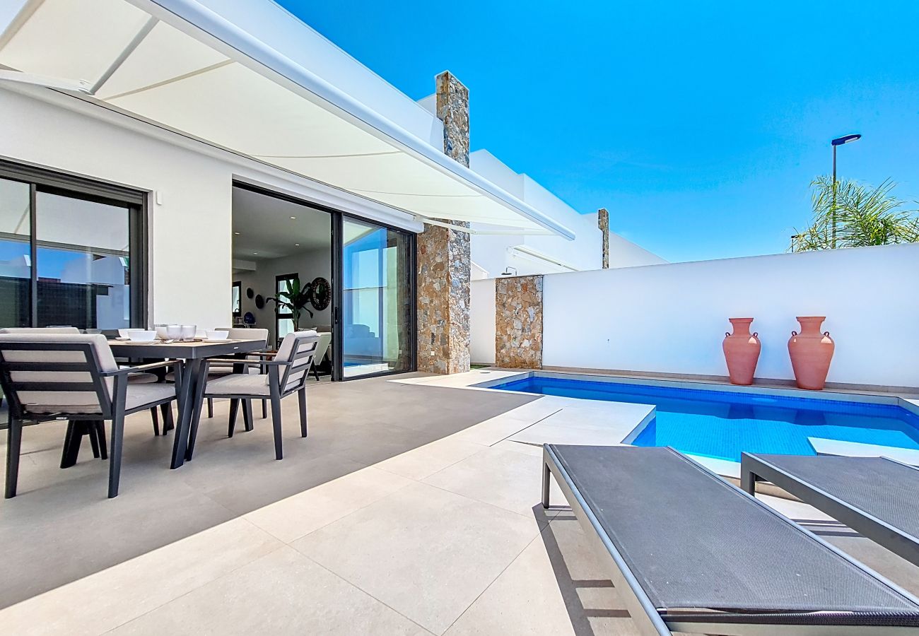 Villa in San Javier - Villa met privézwembad en dakterras