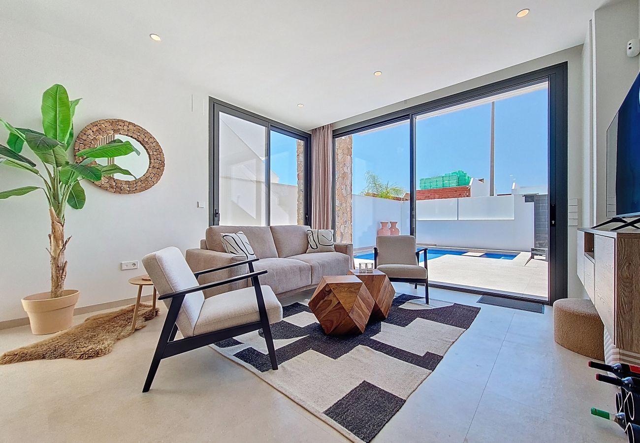 Villa in San Javier - Villa met privézwembad en dakterras