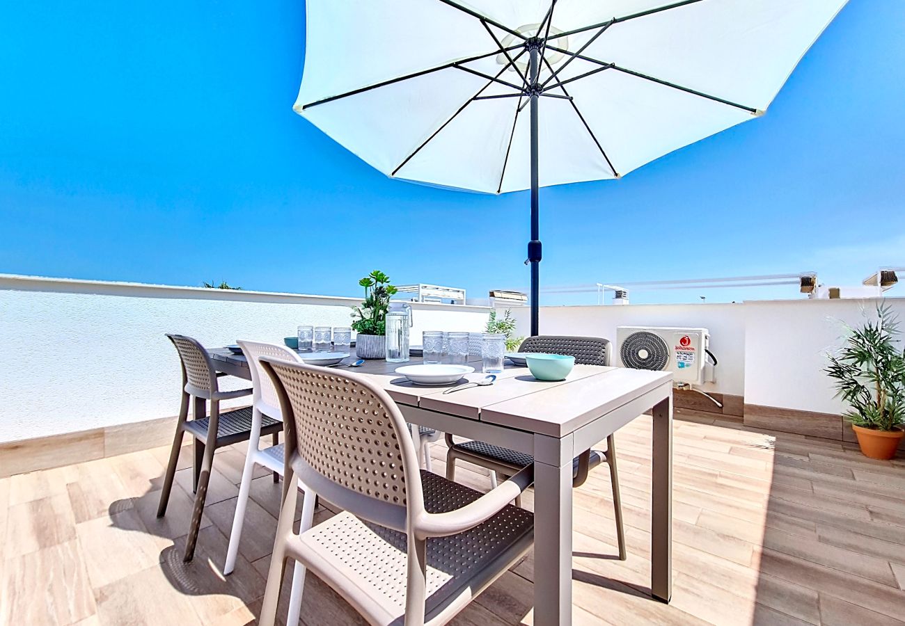Appartement in San Pedro del Pinatar - Penthouse appartement, dakterras en zwembad Appartement in San Pedro del Pinatar - Penthouse appartement, dakterras en zwembad