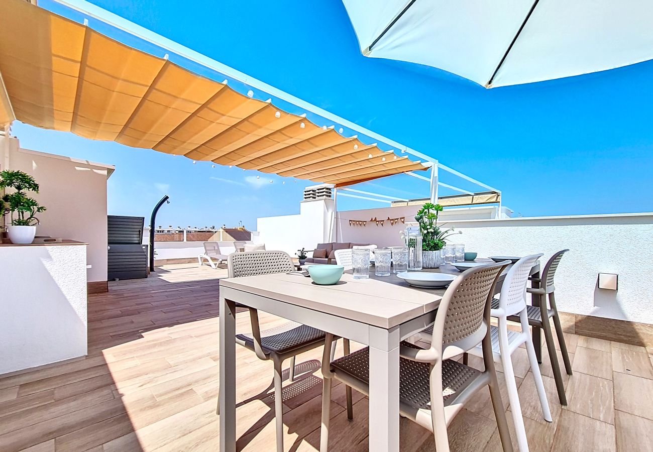 Appartement in San Pedro del Pinatar - Penthouse appartement, dakterras en zwembad Appartement in San Pedro del Pinatar - Penthouse appartement, dakterras en zwembad