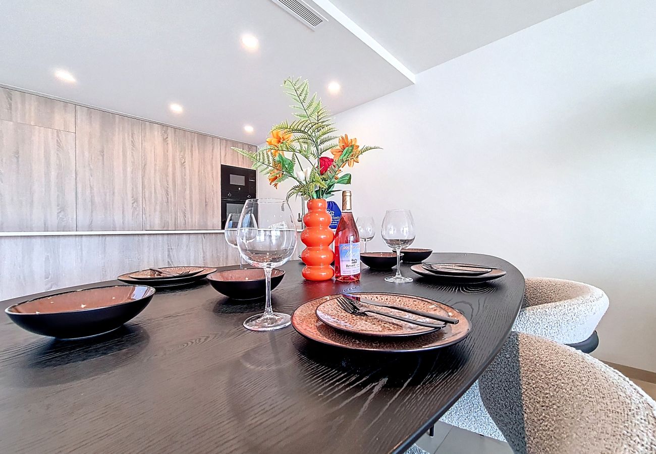 Appartement in Los Alcazares - Zuidgericht Appartement op de Begane Grond bij het Zwembad