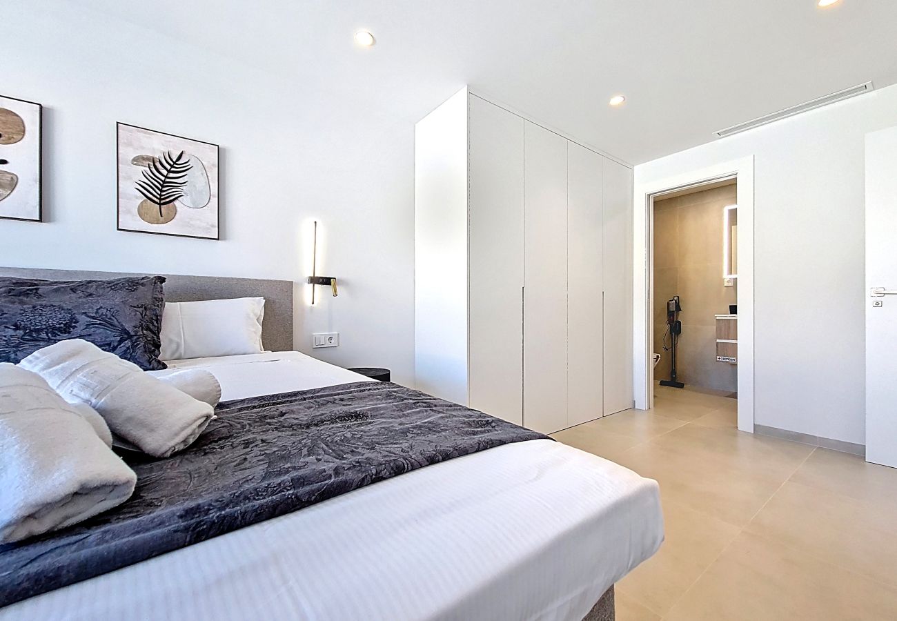 Appartement in Los Alcazares - Zuidgericht Appartement op de Begane Grond bij het Zwembad