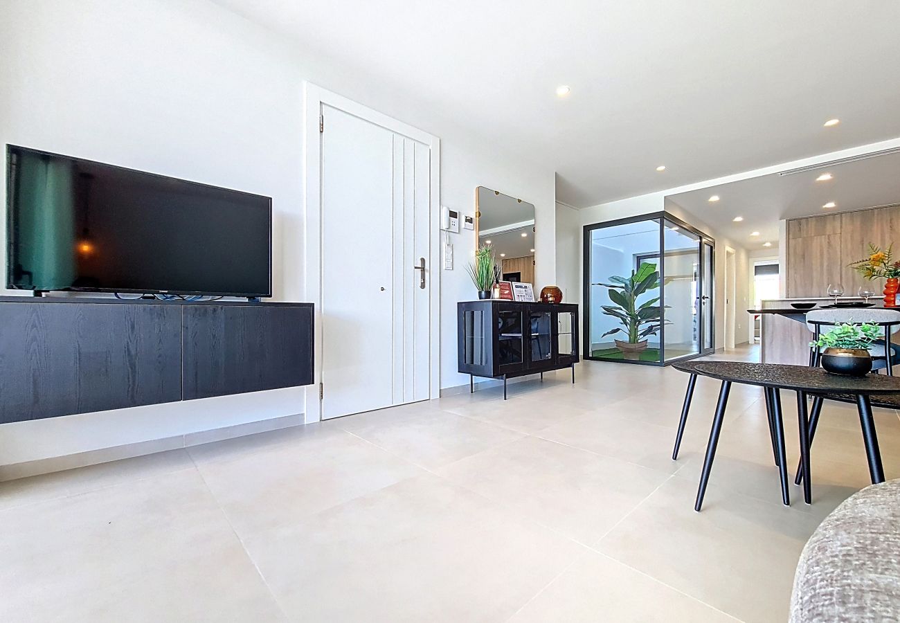 Appartement in Los Alcazares - Zuidgericht Appartement op de Begane Grond bij het Zwembad