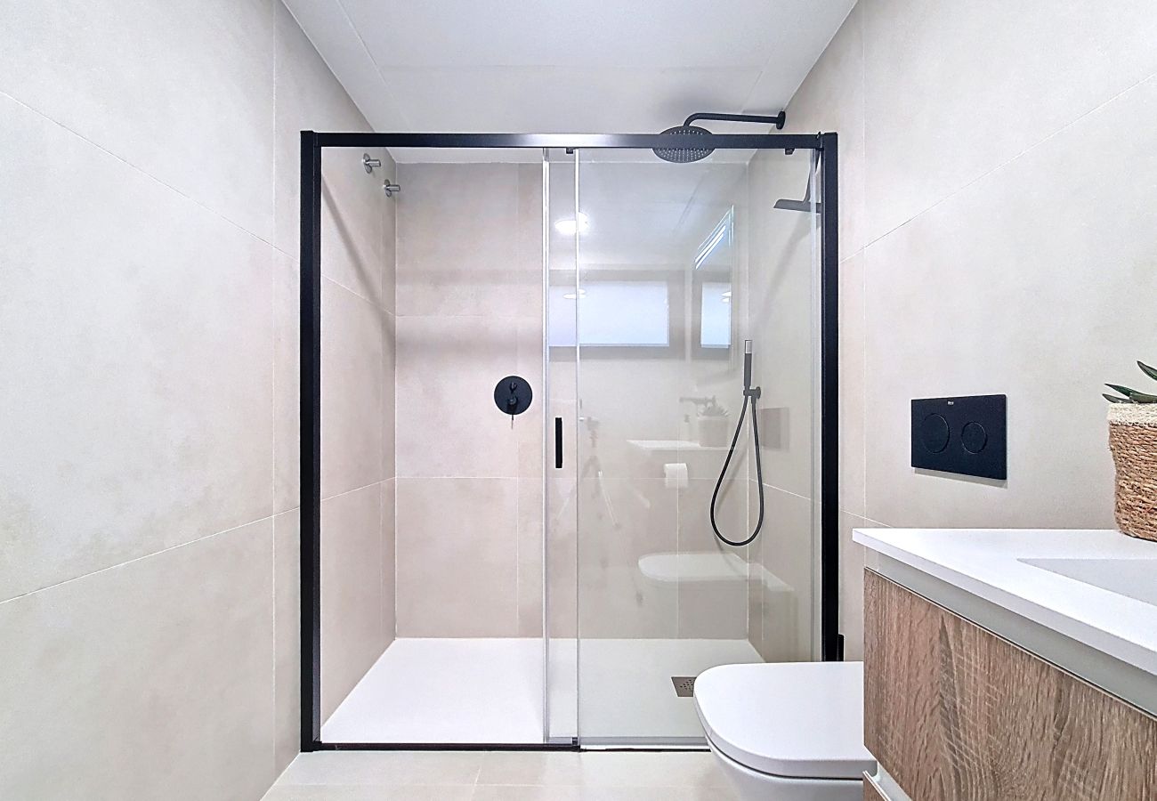 Appartement in Los Alcazares - Exclusief Begane Grond Appartement bij het Zwembad