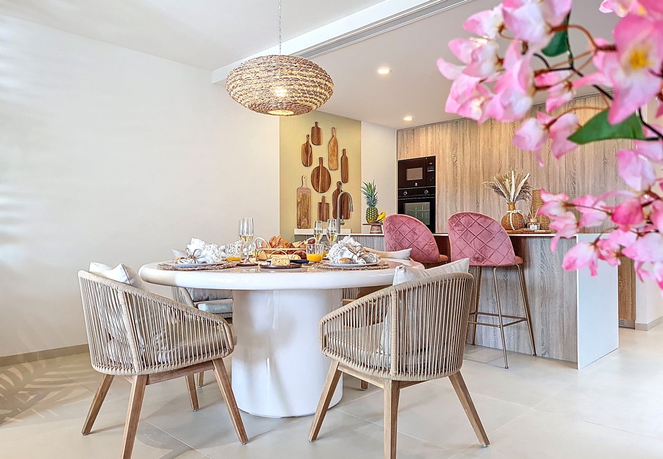 Appartement in Los Alcazares - Exclusief Begane Grond Appartement bij het Zwembad