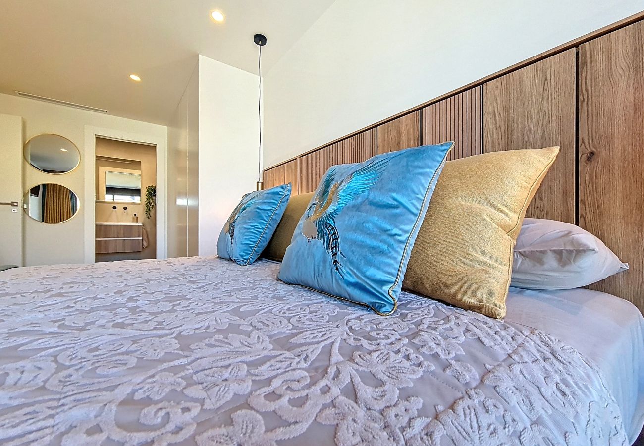 Appartement in Los Alcazares - Luxe Begane Grond Appartement bij het Zwembad