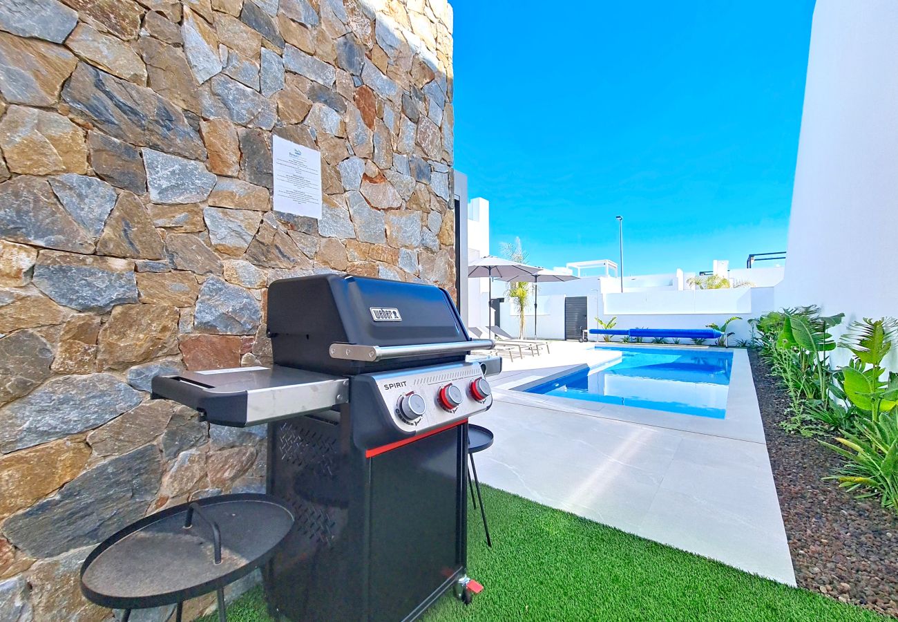 Villa in San Javier - Villa met privézwembad en dakterras