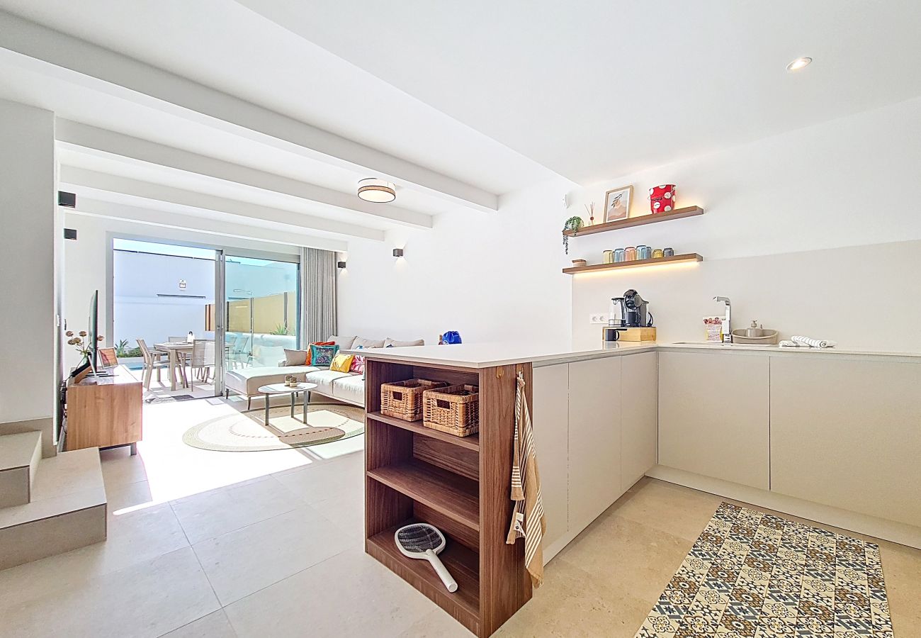 Villa in Los Alcazares - Villa met privézwembad en groot terra